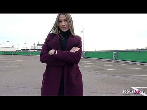 ❤️ 德国侦察员是一个梦想触摸斯蒂尔,停车场告诉和性感的钱 ☑ Quality porn❤